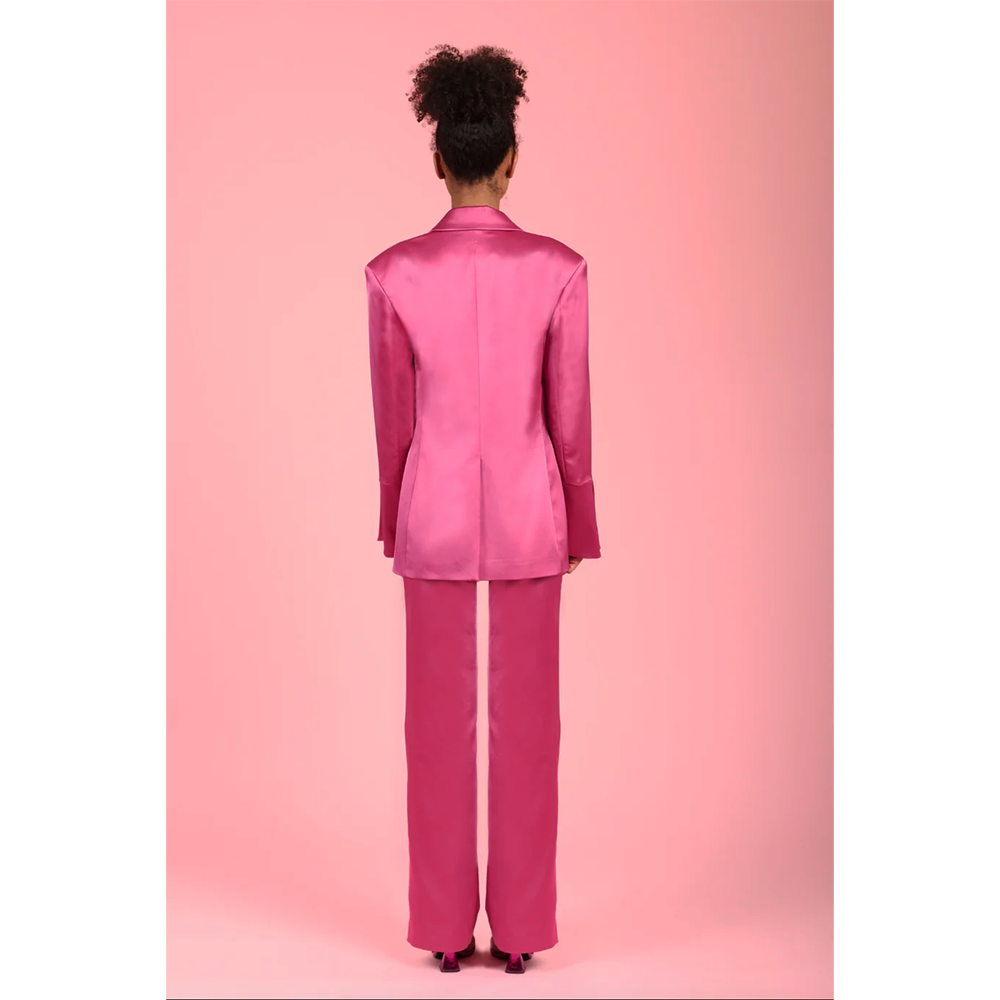 Nachhaltiger Blazer von SUITITION in fuchsia, Slow Fashion, umweltfreundliche Mode
